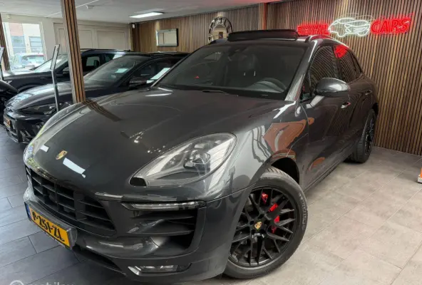 3.0 GTS/ Facelift Achterklep/ Pano/ Ambiance