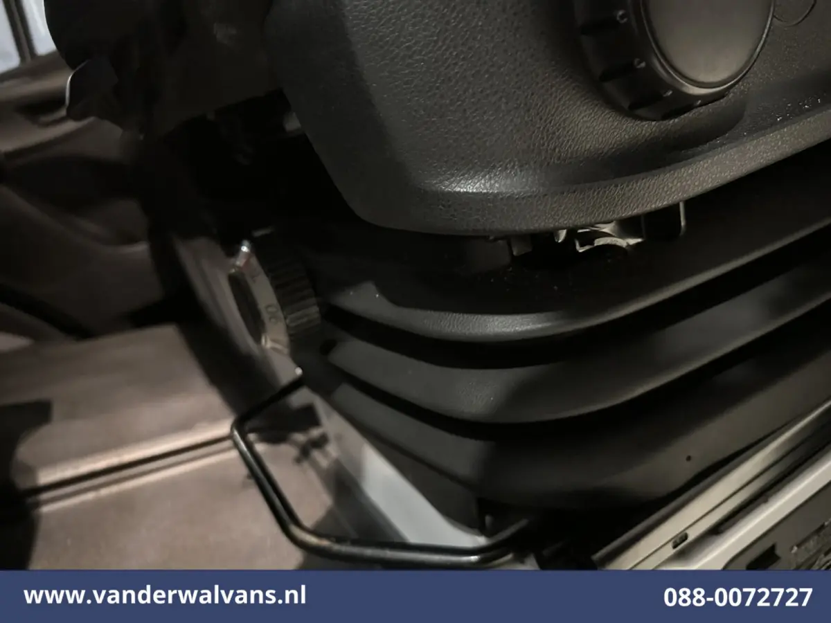 317 CDI 170pk L3H2 Euro6 Airco | 360 graden Camera | Navigatie | Apple Carplay | Cruisecontrol Android Auto, Stoelverwarming, Chauffeursstoel, 270 Graden Achterdeuren, Parkeersensoren, Bijri
