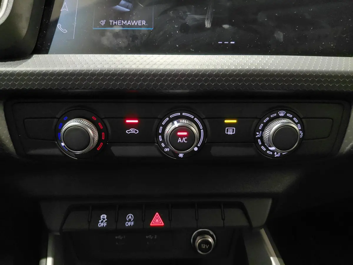 25 TFSI Pro Line 95 PK | Apple Carplay | Android Auto | Cruise Controle | Airco | Lichtmetalen velgen 18" | Bluetooth | Lederen Stuurwiel | Multimedia-Voorbereiding | Fabrieksgarantie |
