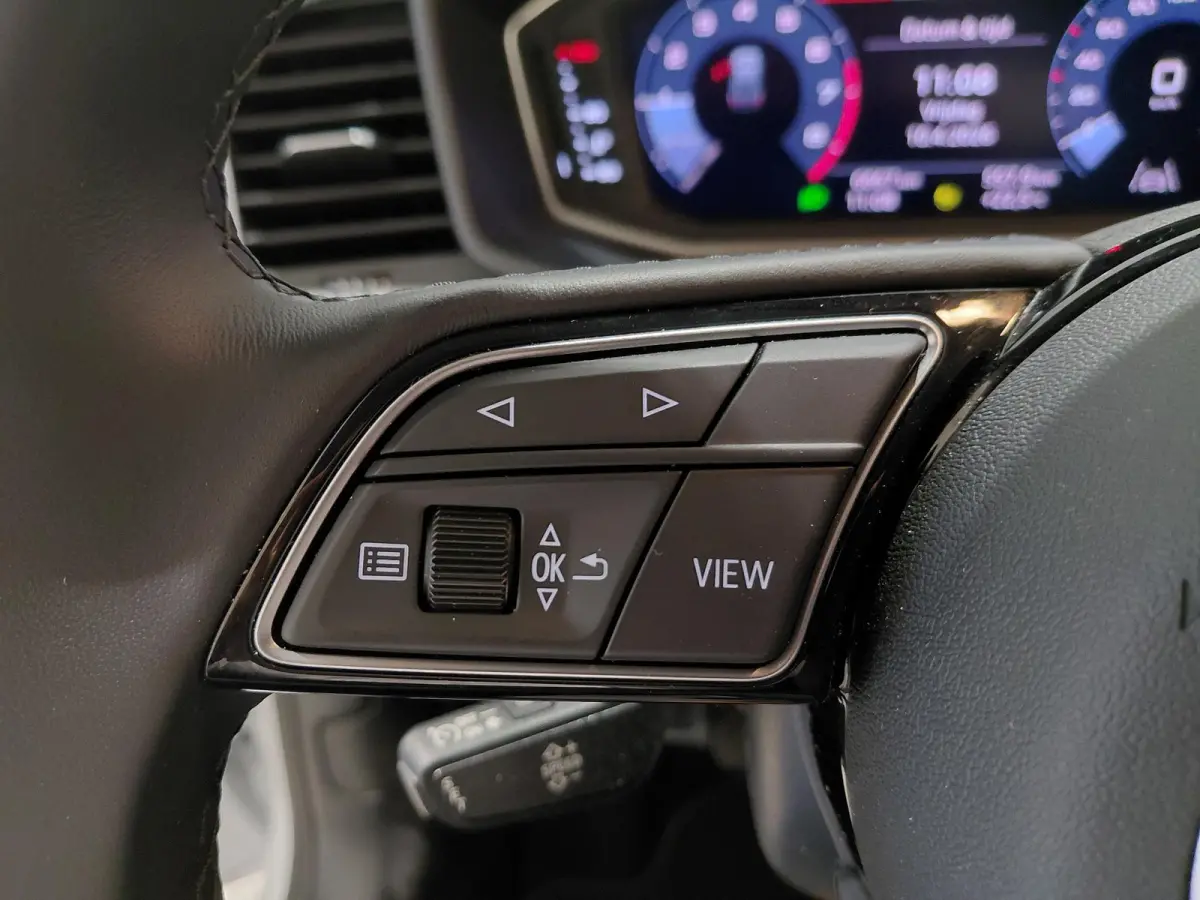 25 TFSI Pro Line 95 PK | Apple Carplay | Android Auto | Cruise Controle | Airco | Lichtmetalen velgen 18" | Bluetooth | Lederen Stuurwiel | Multimedia-Voorbereiding | Fabrieksgarantie |