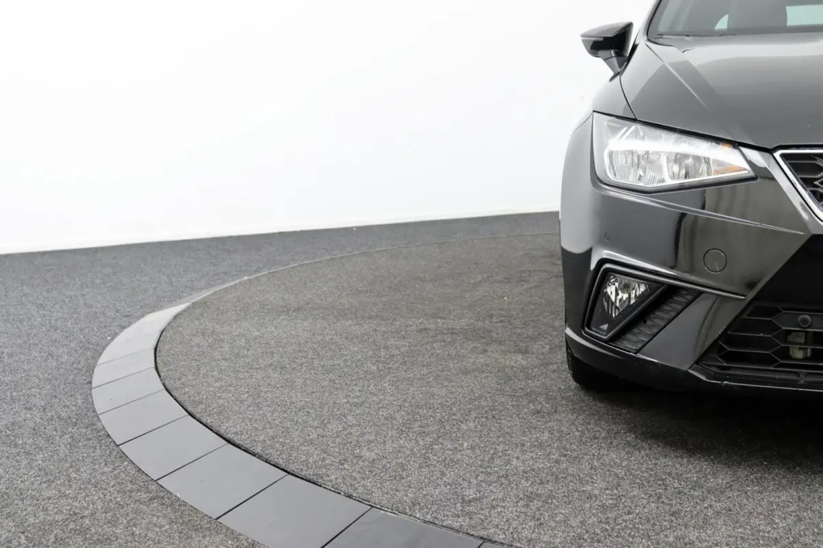 1.0 TSI FR zwart