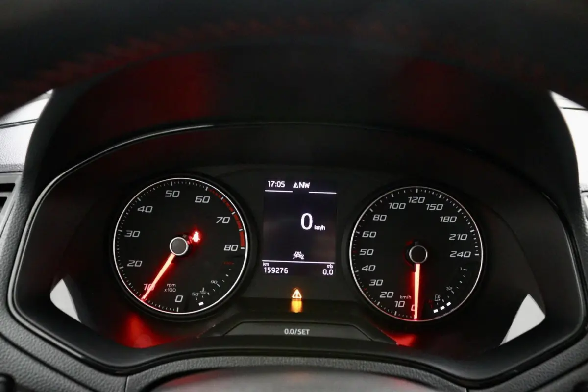 1.0 TSI FR zwart
