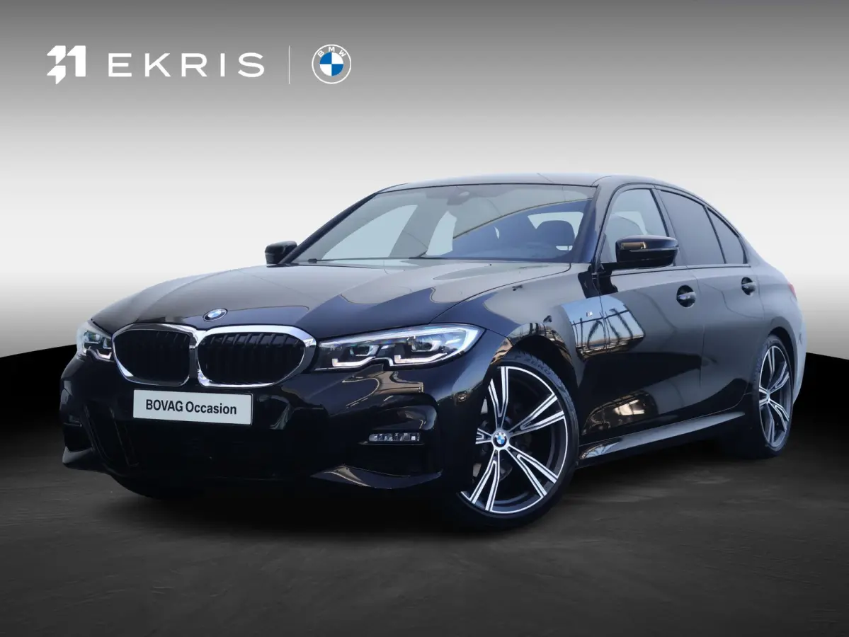 318i Executive Edition M Sport/ Live Cockpit Professional/ HiFi/ Cruise Control/ Sportstoelen/ 19 inch LM/ Getint Glas /