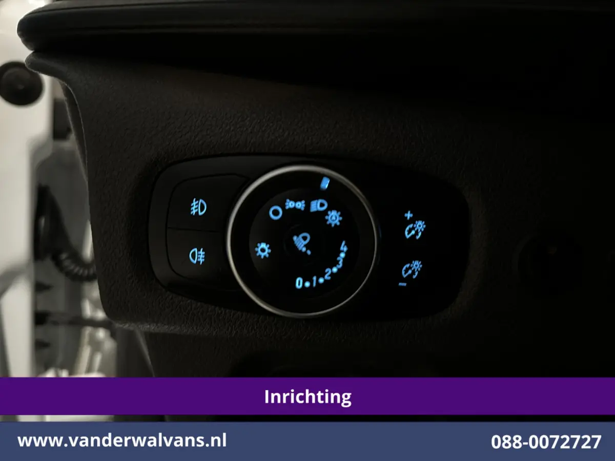2.0 TDCI L1H1 Inrichting Euro6 Airco | 2500kg Trekhaak | Camera | Omvormer | LED | Cruisecontrol | Android Auto Stoelverwarming, Verwarmde voorruit, Parkeersensoren, Bijrijdersbank