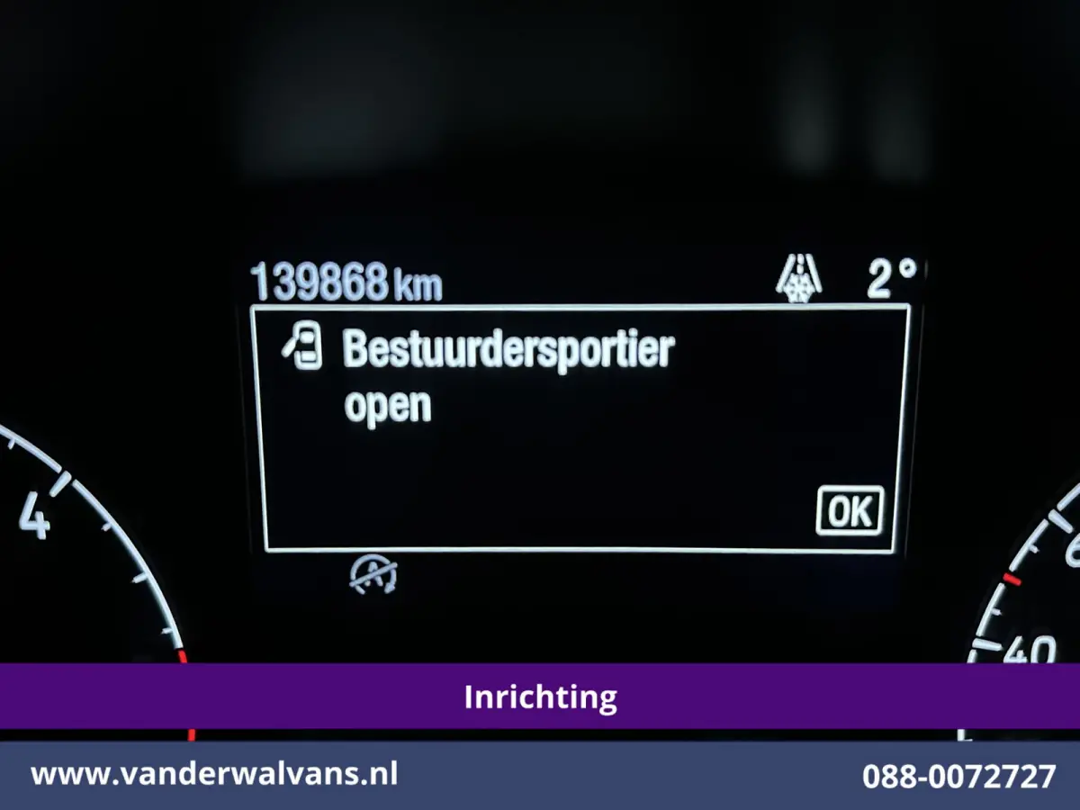 2.0 TDCI L1H1 Inrichting Euro6 Airco | 2500kg Trekhaak | Camera | Omvormer | LED | Cruisecontrol | Android Auto Stoelverwarming, Verwarmde voorruit, Parkeersensoren, Bijrijdersbank