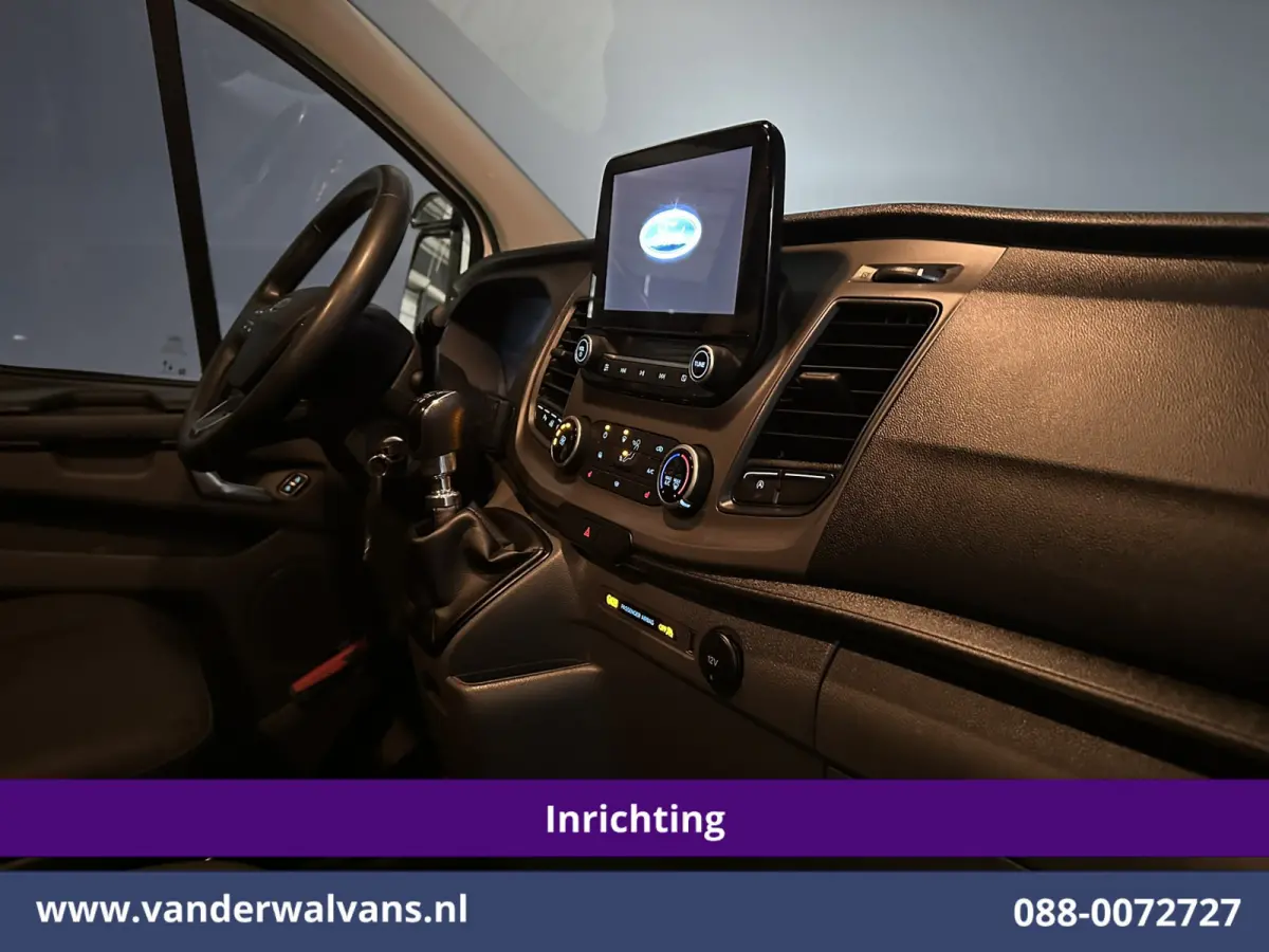 2.0 TDCI L1H1 Inrichting Euro6 Airco | 2500kg Trekhaak | Camera | Omvormer | LED | Cruisecontrol | Android Auto Stoelverwarming, Verwarmde voorruit, Parkeersensoren, Bijrijdersbank