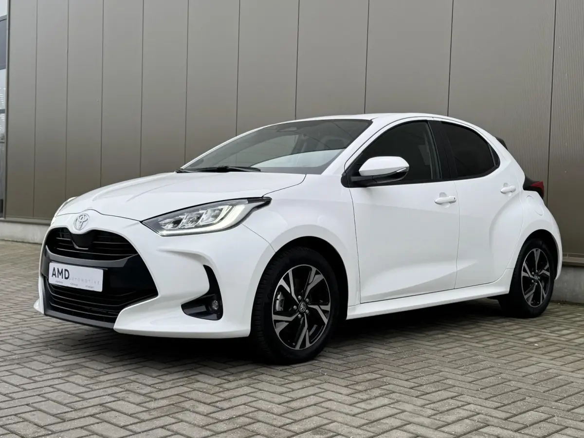 1.5 Hybrid 115 Dynamic 2024 | Stuur- en Stoelverwarming | Apple Carplay | Adap Cruise