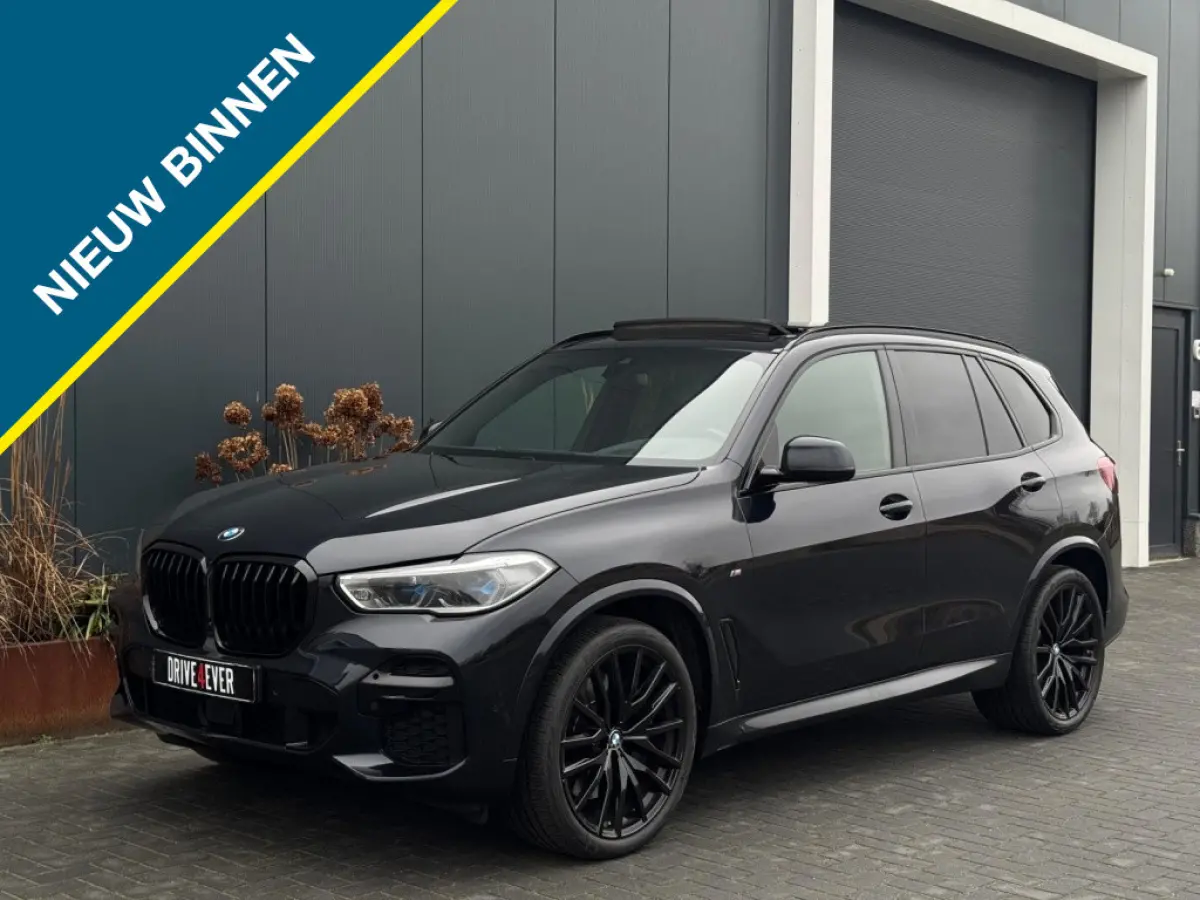 xDrive40d M PACK PANO KUIPSTOELEN LEDER LED NAVI CAMERA