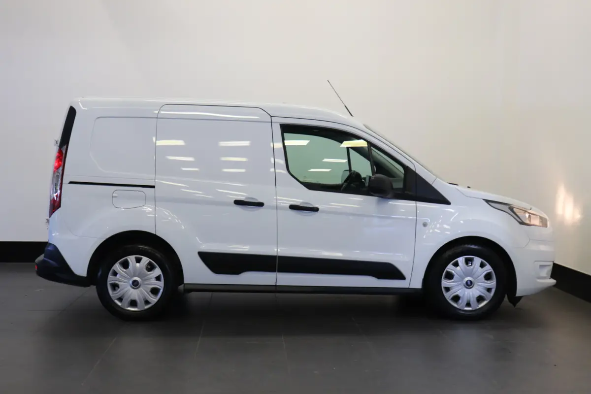 1.5 EcoBlue 100PK EURO 6 - Airco - Navi - Cruise - € 11.950,- Excl.