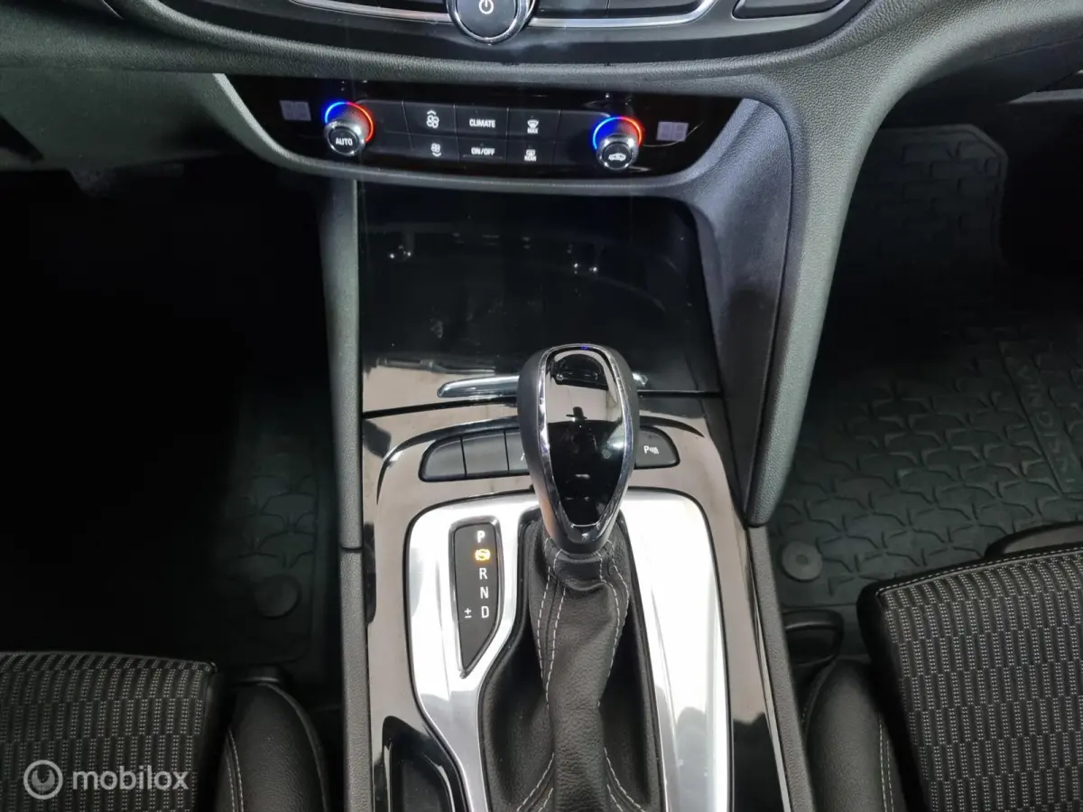 1.5Turbo OPC uitv|Carplay|Lane As