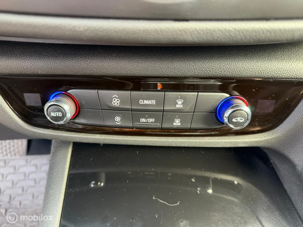 1.5Turbo OPC uitv|Carplay|Lane As