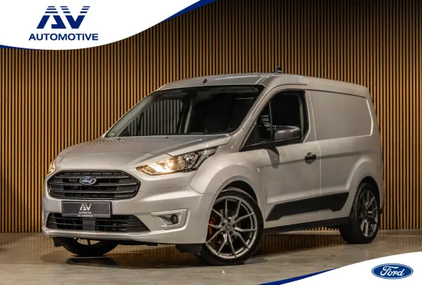 1.0 Ecoboost 100 PK | Navigatie | Camera | CarPlay | Cruise control | 3-Zitter | MF Stuur | Nieuwe APK | Dealer onderhouden | Benzine | Euro 6