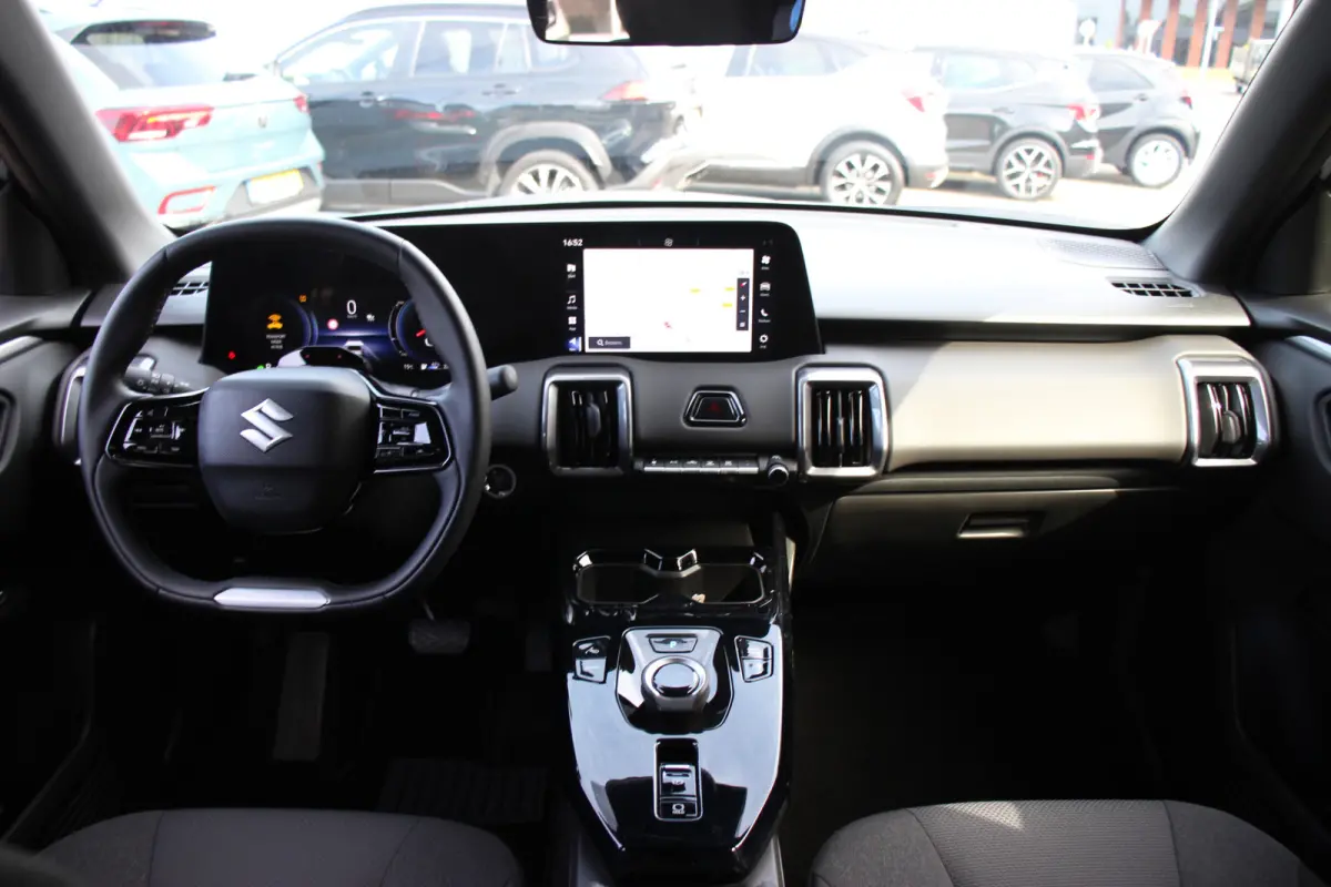 Select 61 kWh | € 2.000,- korting! | NIEUW | Direct leverbaar! |
