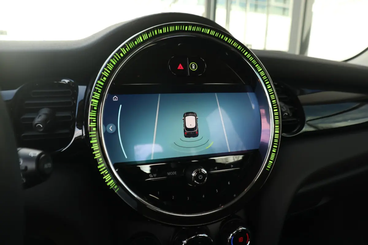 Cooper | Cruise Control | Parkeersensor Achter | LED Koplampen |