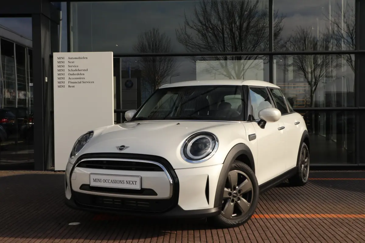 Cooper | Cruise Control | Parkeersensor Achter | LED Koplampen |