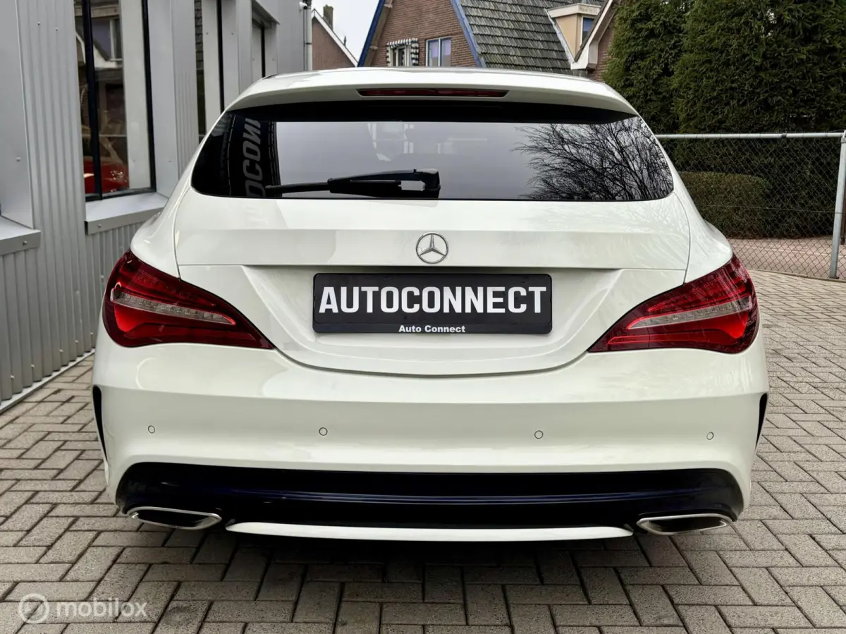 200 AMG PAKKET, NAVI, PANO, CAMERA. 200