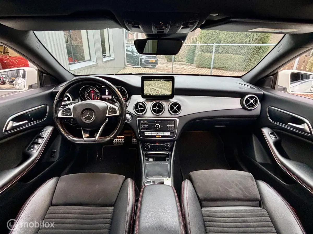 200 AMG PAKKET, NAVI, PANO, CAMERA. 200