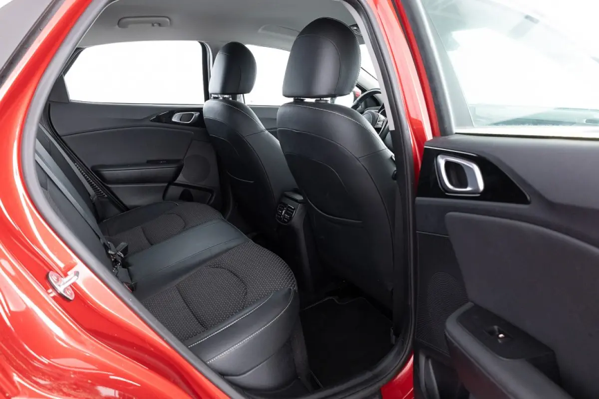 1.6 GDi PHEV DynamicPlusLine | Half LEDER | ECC | NAVI | CARPLAY