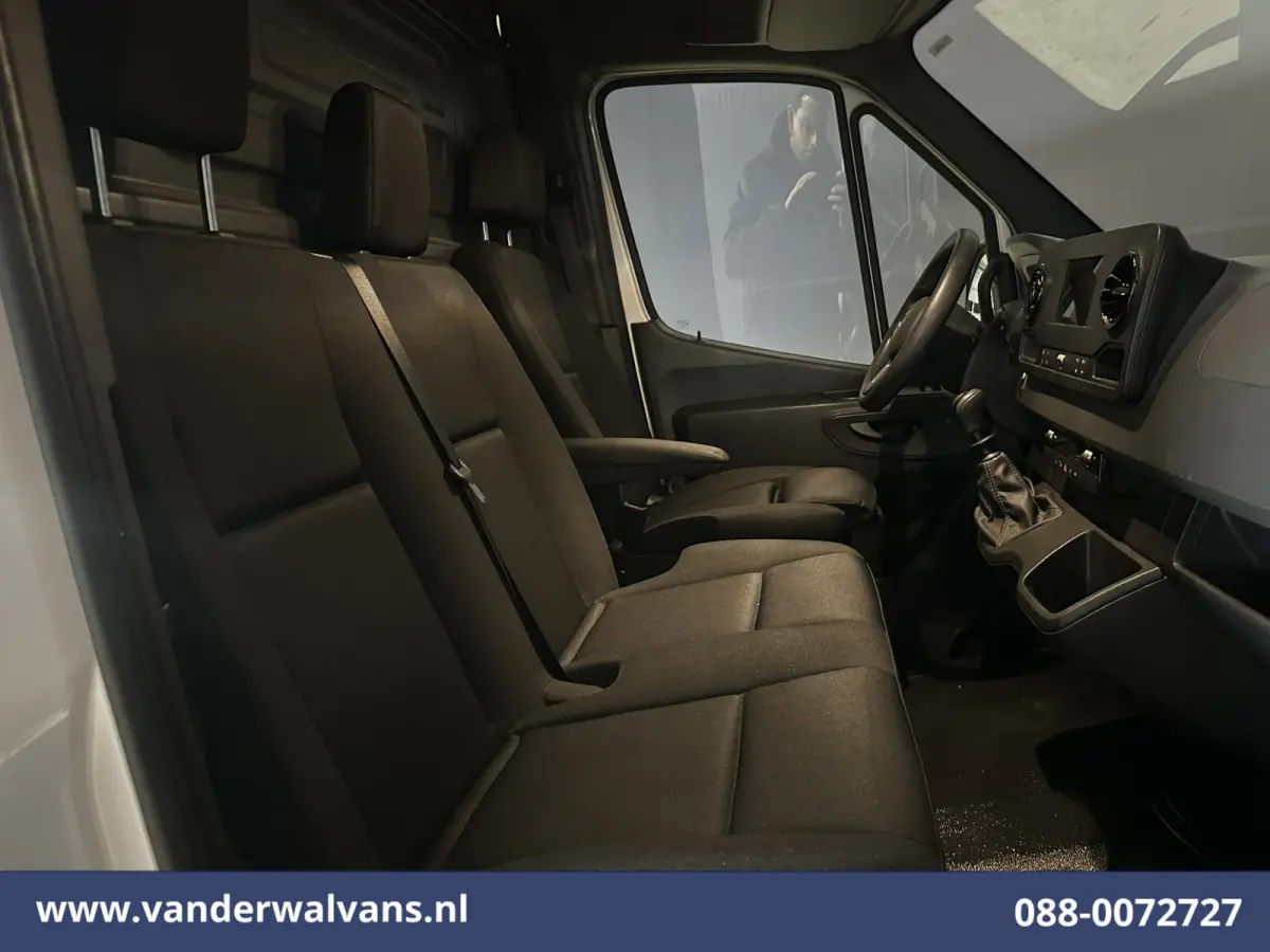 317 CDI 170pk L3H2 Euro6 Airco | 360 graden Camera | Navigatie | Apple Carplay | Cruisecontrol Android Auto, Chauffeursstoel, Stoelverwarming, Parkeersensoren, Bijrijdersbank