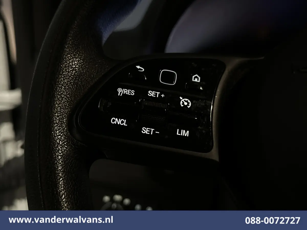 317 CDI 170pk L3H2 Euro6 Airco | 360 graden Camera | Navigatie | Apple Carplay | Cruisecontrol Android Auto, Chauffeursstoel, Stoelverwarming, Parkeersensoren, Bijrijdersbank