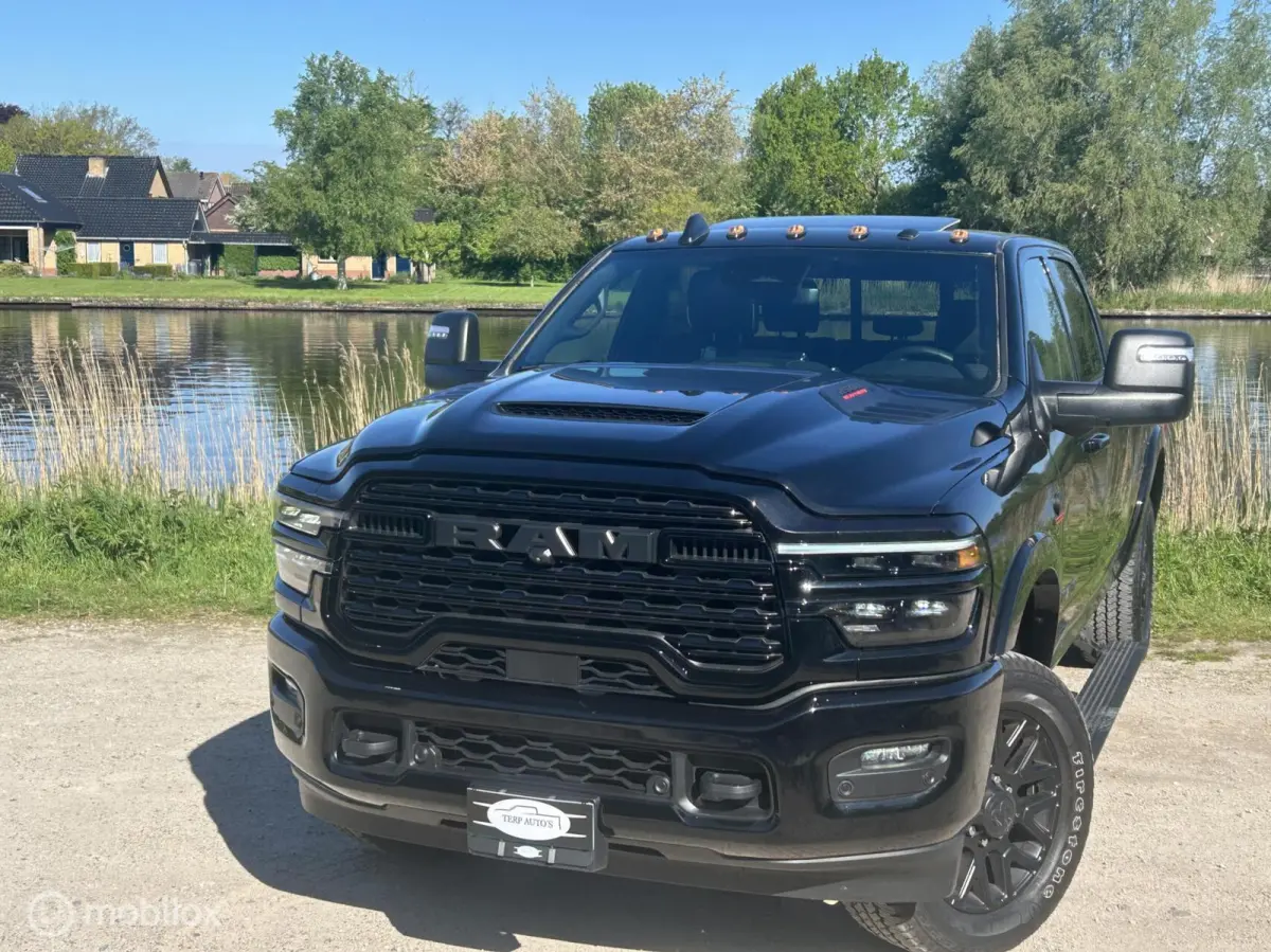 2500 Limited 6.7 Cummins H.O. 430pk 6737kg Trekgewicht
