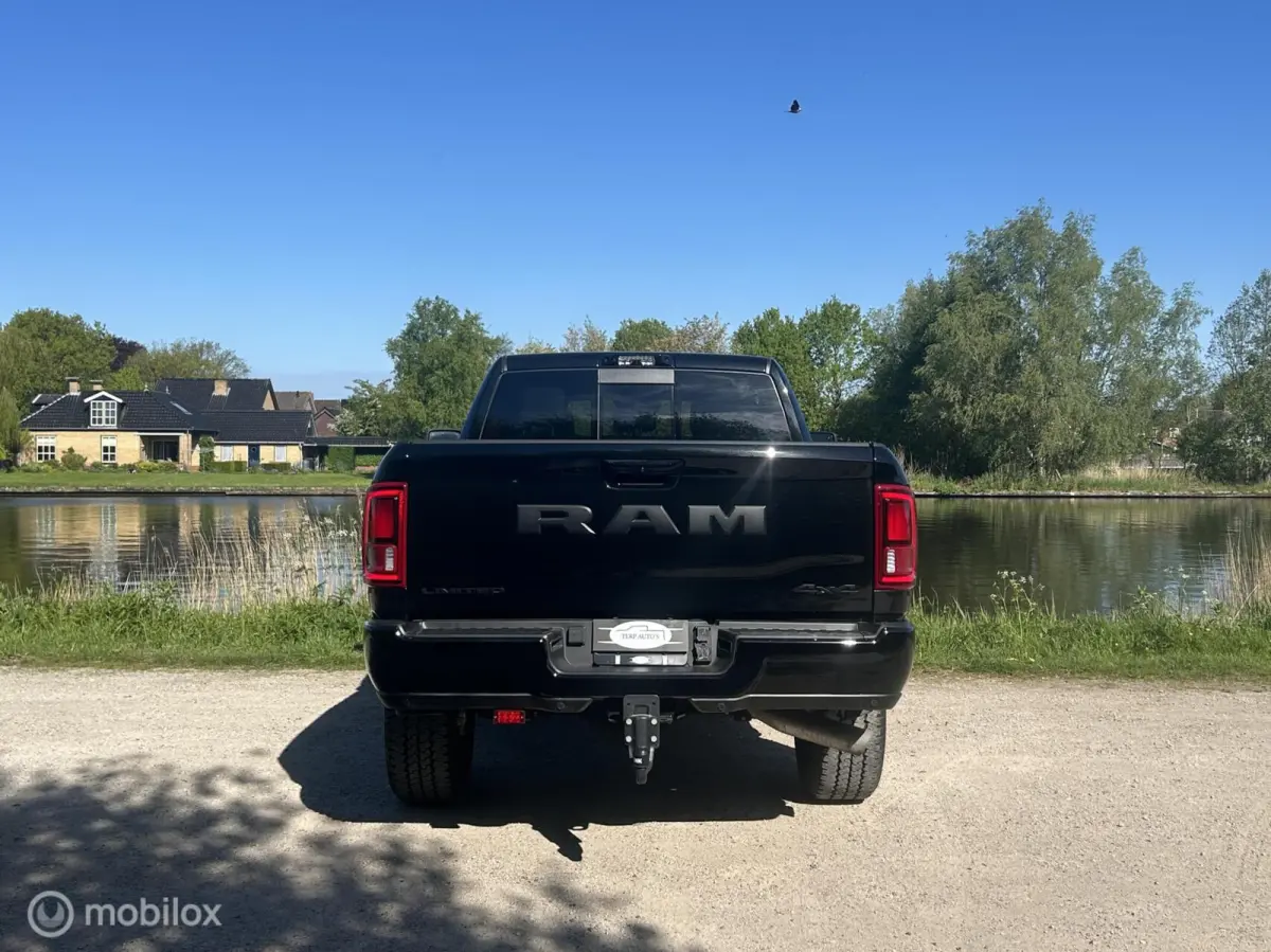 2500 Limited 6.7 Cummins H.O. 430pk 6737kg Trekgewicht