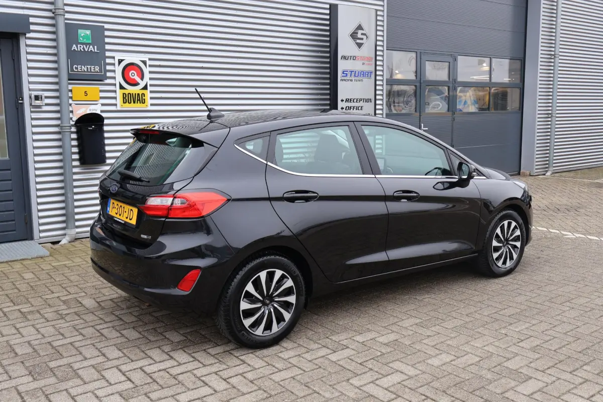 1.0 Hybrid Titanium 1e Eigenaar | Volledig Onderh | NAP | BTW | Carplay | Navi  | Full LED | Cruise | Start/Stop | Hill-Hold | LMV | PDC