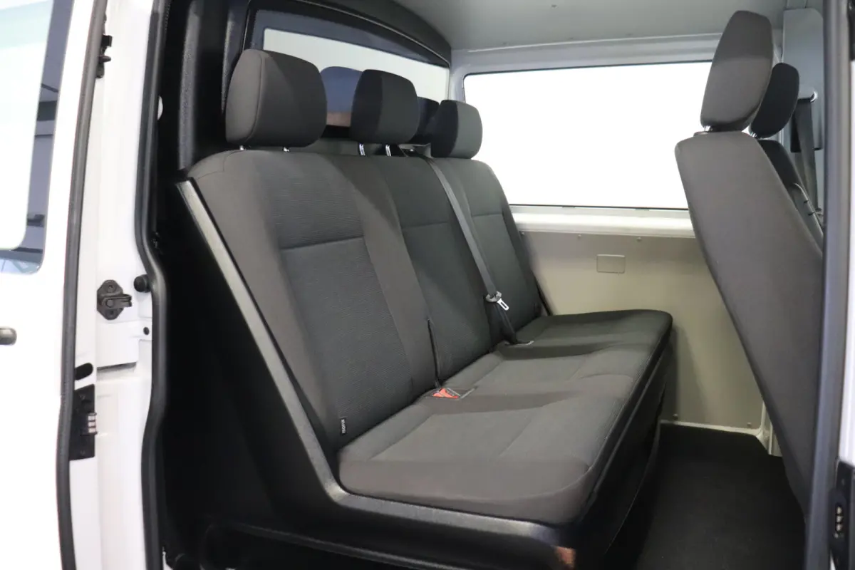 2.0 TDI L2 EURO 6 - Airco - Cruise - PDC - €15.950,- Excl.