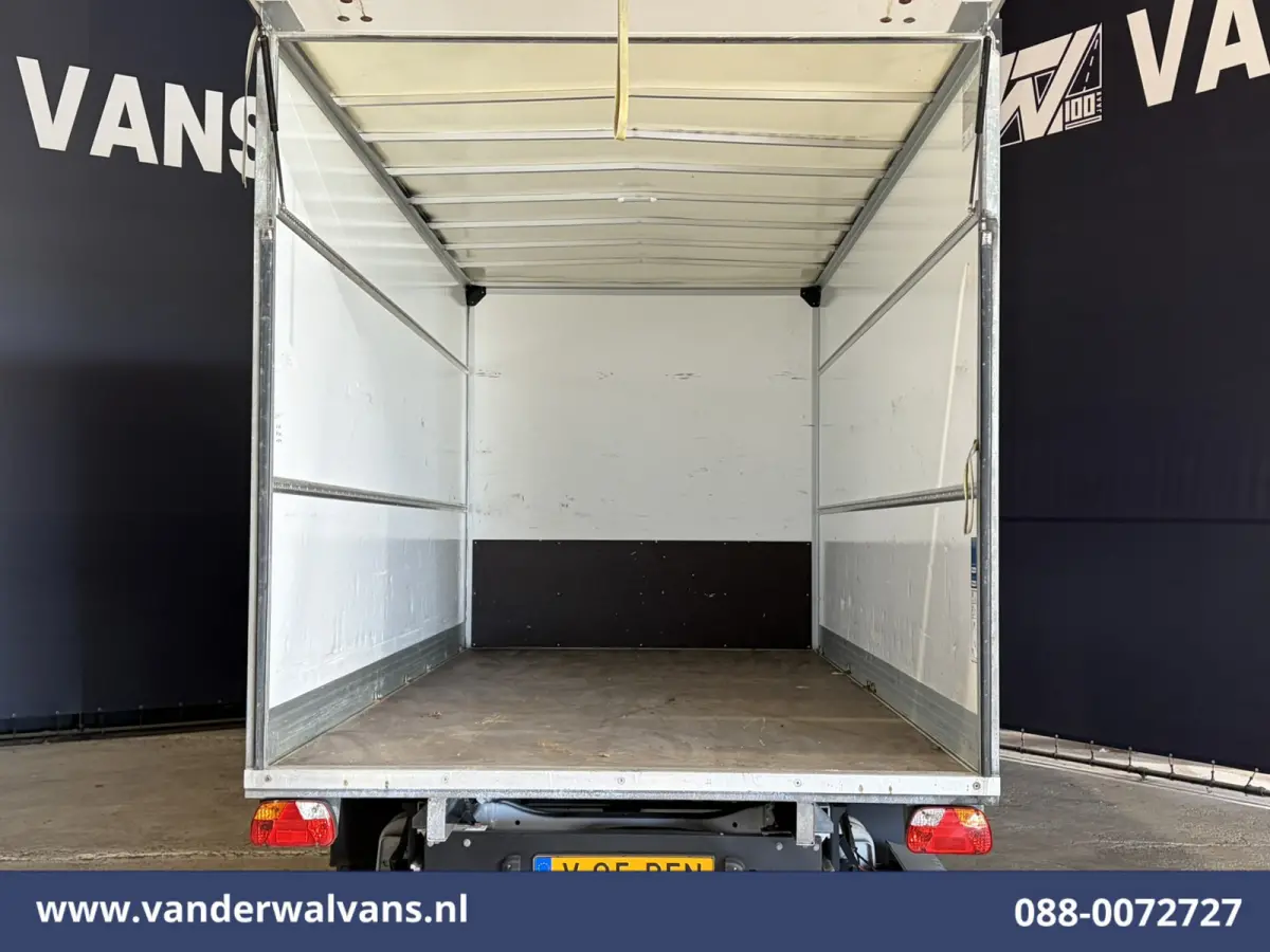 2.0 141pk Bakwagen Laadklep Euro6 Airco | Apple Carplay | Android Auto Bijrijdersbank, 969kg laadvermogen