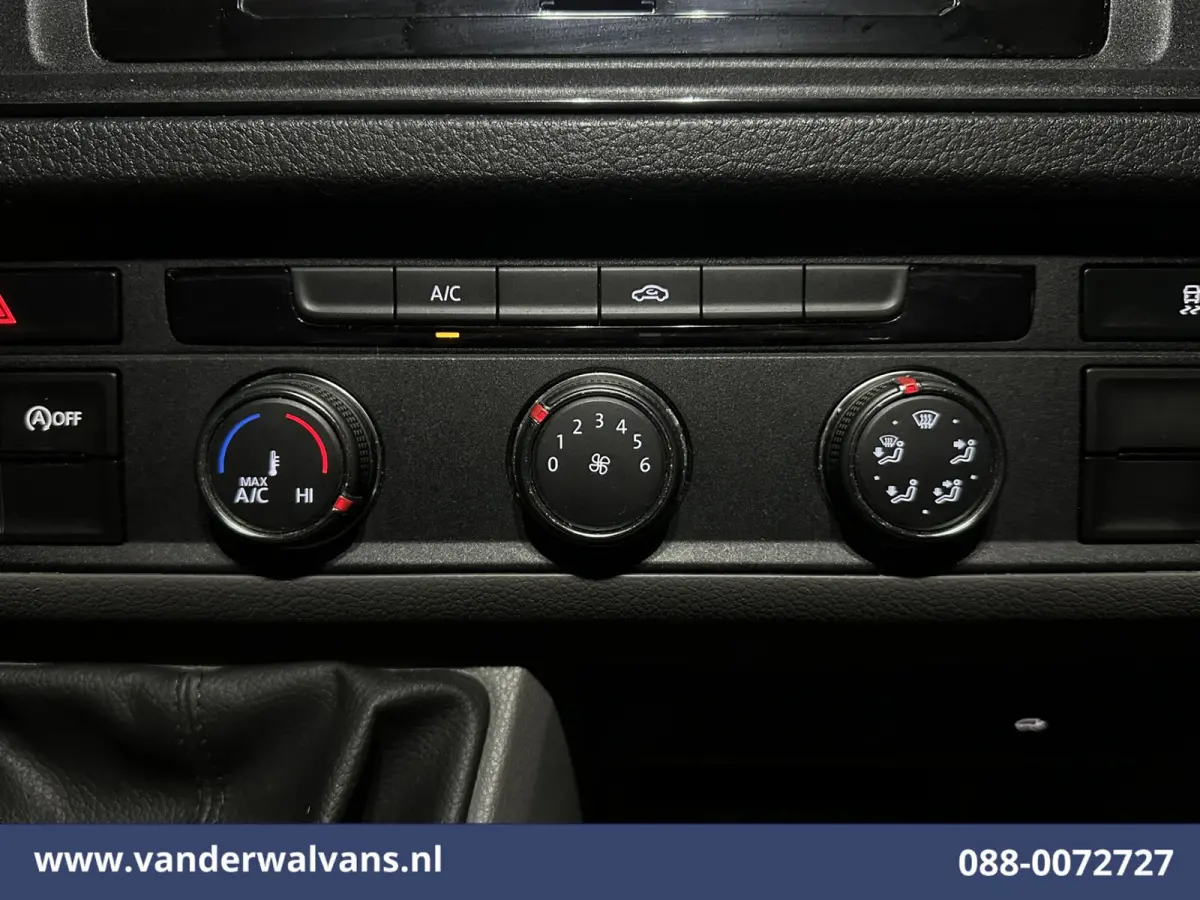 2.0 141pk Bakwagen Laadklep Euro6 Airco | Apple Carplay | Android Auto Bijrijdersbank, 969kg laadvermogen