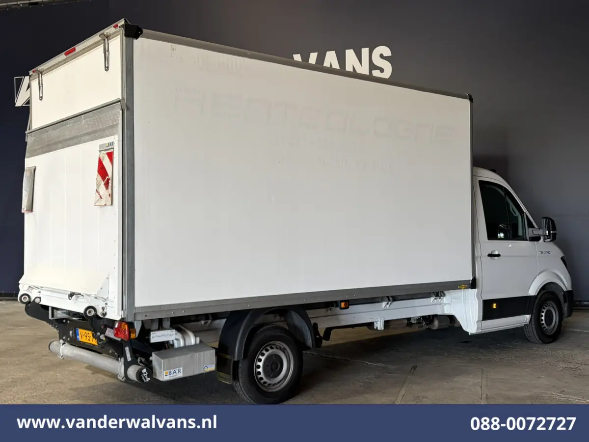 2.0 141pk Bakwagen Laadklep Euro6 Airco | Apple Carplay | Android Auto Bijrijdersbank, 969kg laadvermogen