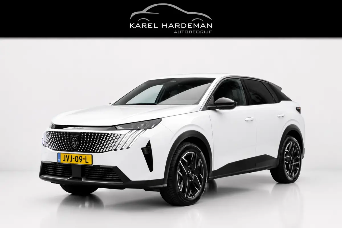 1.2 Hybrid 136 GT | STOELVERWARMING | ACC | STUURWIELVERWARMING | CAMERA | SFEERVERLICHTING