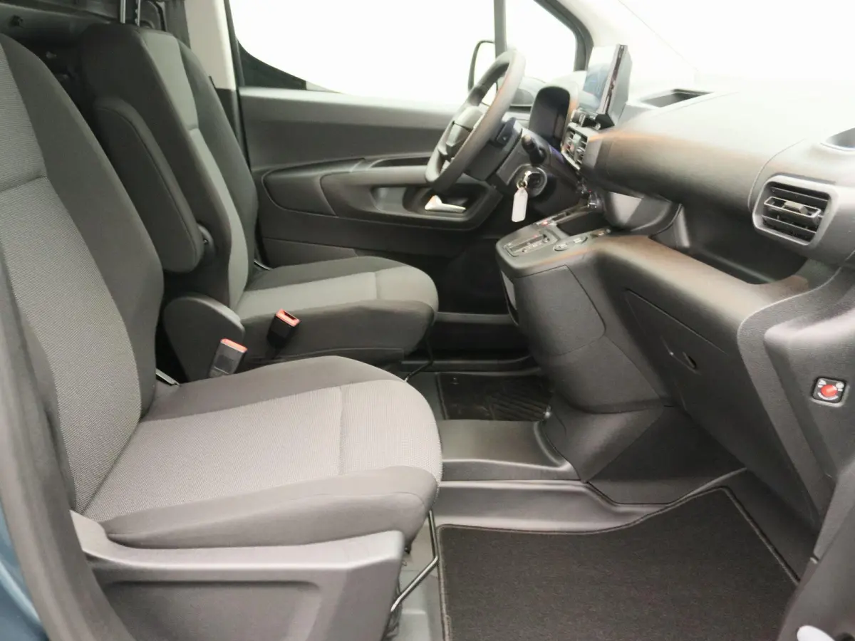 136 L1 50 kWh | Tot 8 jaar garantie | Betimmering | Navi | Camera