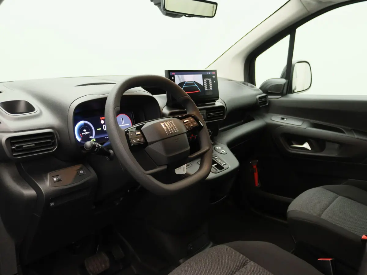 136 L1 50 kWh | Tot 8 jaar garantie | Betimmering | Navi | Camera