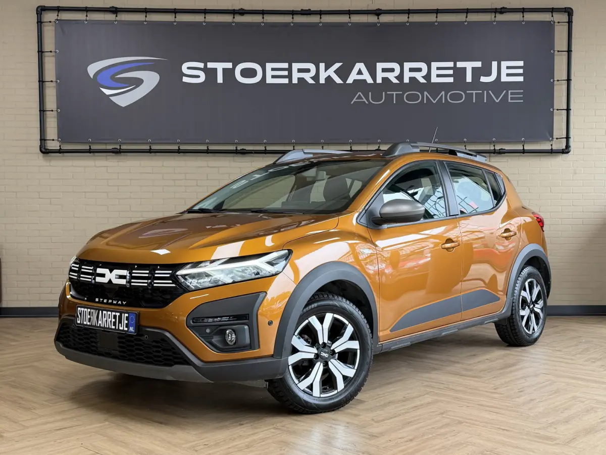 1.0 TCe 90 Automaat | Navi | Dode hoek | Stoelverwarming | Camera | PDC V+A | 100% Dacia dealer onderhouden!