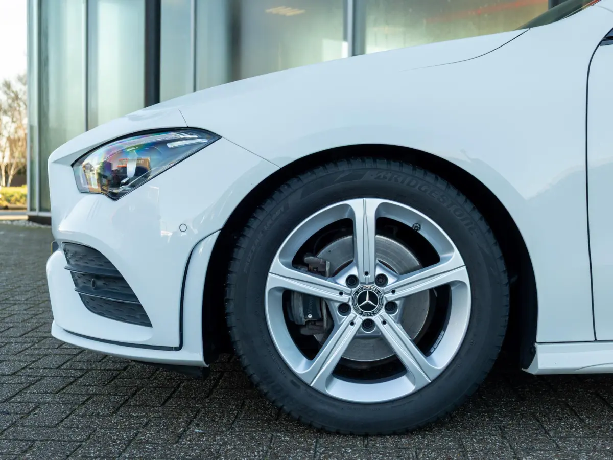 Coupé 180 AMG-Line Avantgarde
