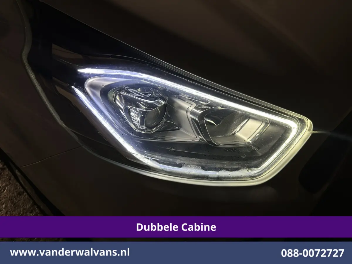2.0 TDCI 131pk L2H1 Dubbele Cabine Euro6 Airco | 6-Zits | LED | Cruisecontrol | 2800kg trekhaak Parkeersensoren, Stoelverwarming