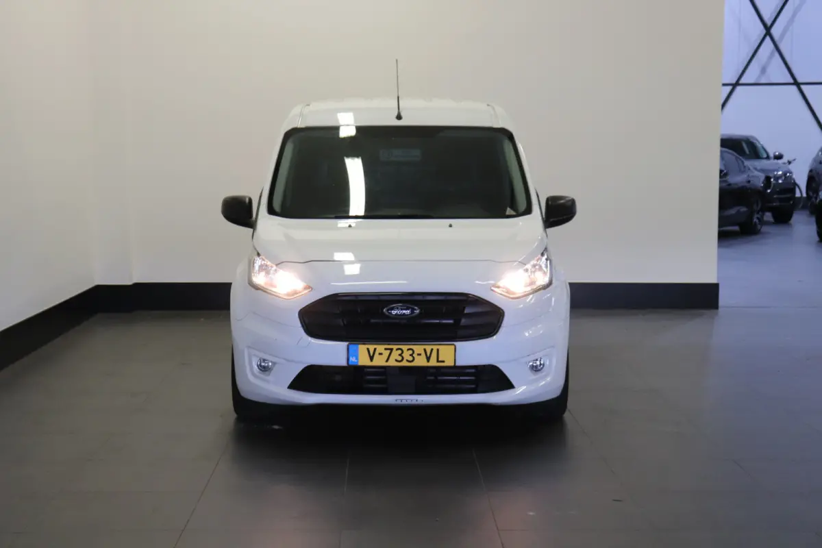 1.5 EcoBlue 100PK L2 EURO 6 - Airco - Cruise - Trekhaak - € 11.950,- Excl.