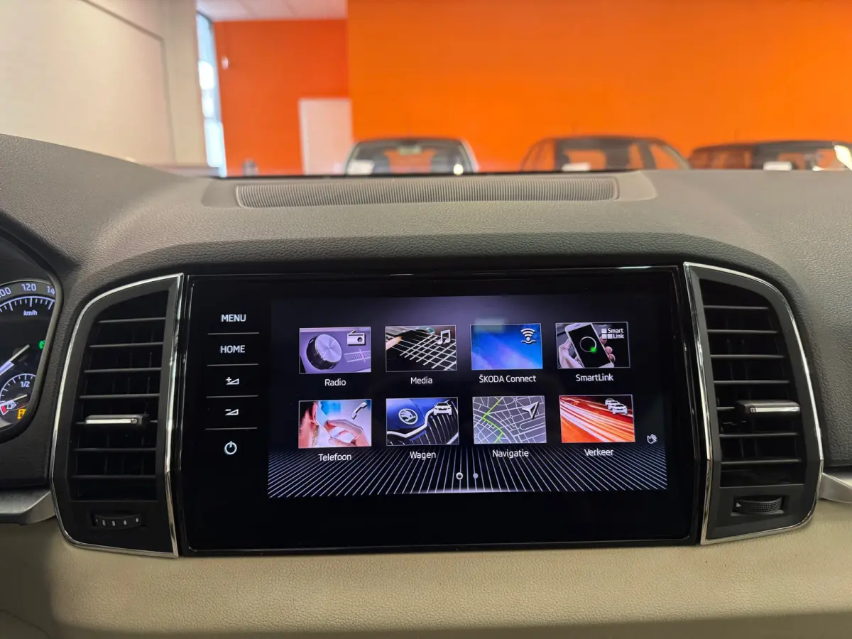1.5 TSI ACT Style Business Leder Pano Adaptieve cruise Trekhaak