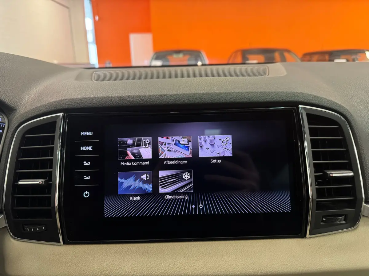1.5 TSI ACT Style Business Leder Pano Adaptieve cruise Trekhaak