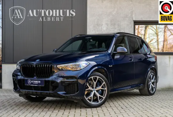 xDrive45e M-Sport Massage Perf Seats Carbon SkyLounge