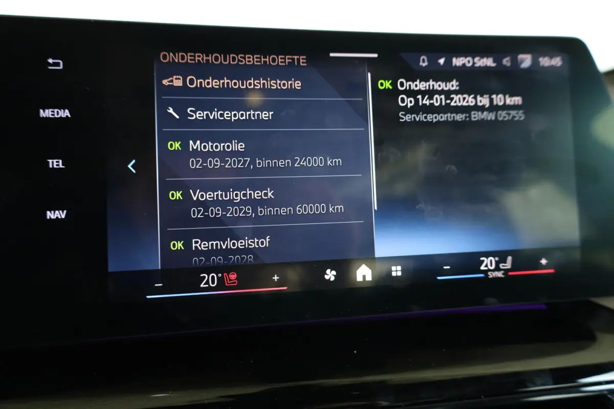 230e xDrive | M Sport | Harman Kardon | Panoramadak | Head-Up Display | Trekhaak