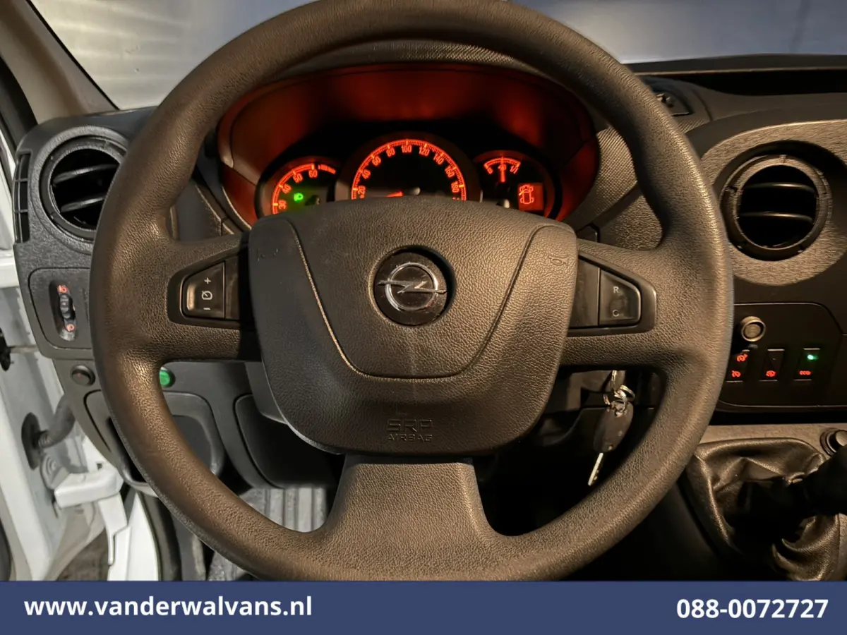 2.3 CDTI 164pk L4H2 Euro6 Airco | Omvormer | Camera | Navigatie | 2500kg Trekhaak Cruisecontrol, Parkeersensoren