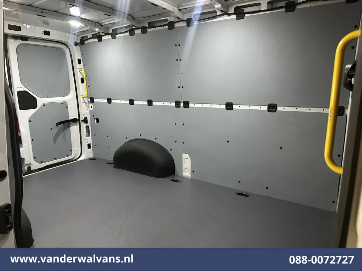2.0 TDI L3H2 L2H1 Euro6 Airco | Parkeersensoren Bijrijdersbank