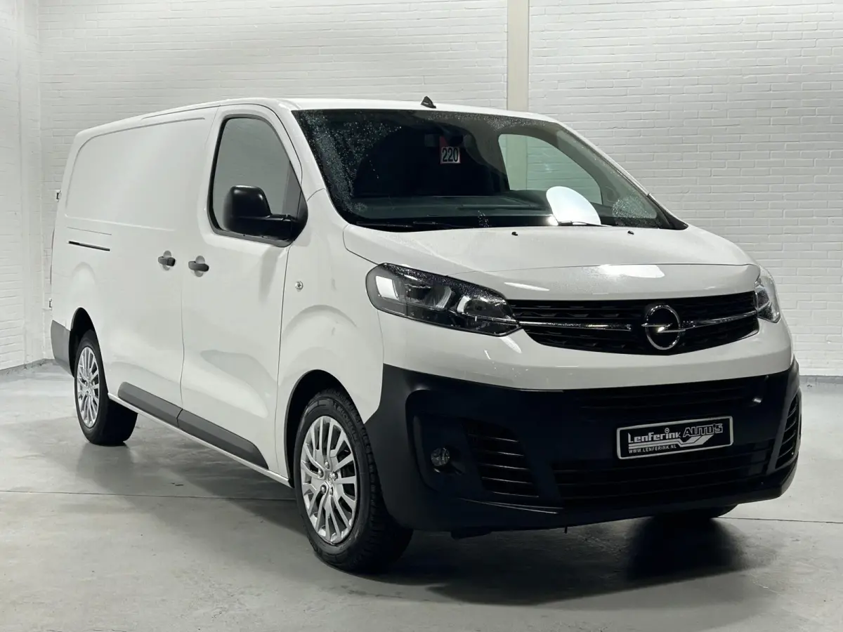 2.0 CDTI 122 pk L3H1 Automaat Airco, Cruise Dodehoek Assist, Laadruimte Pakket, PDC V+A, 2-Zits