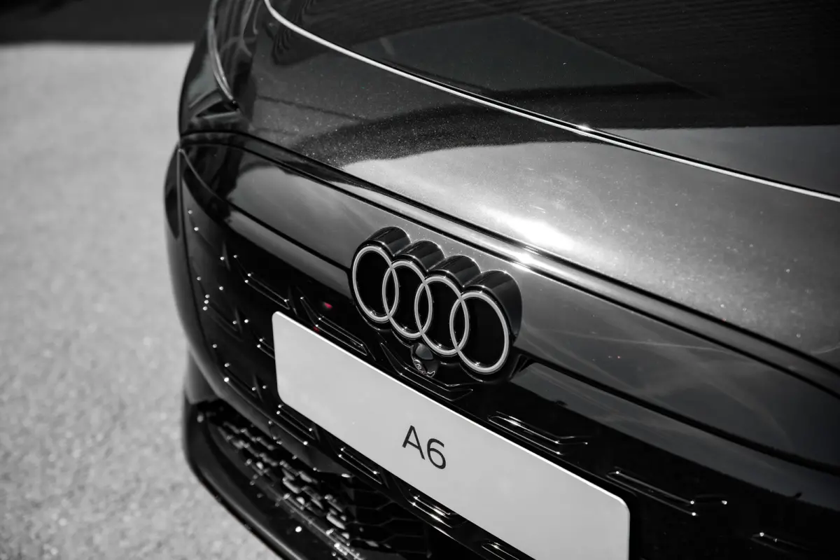 S edition | Audi smartphone interface | Comfortsleutel | Elektrisch instelbare voorstoelen