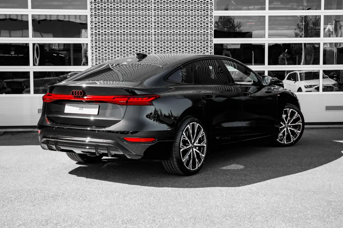 S edition | Audi smartphone interface | Comfortsleutel | Elektrisch instelbare voorstoelen