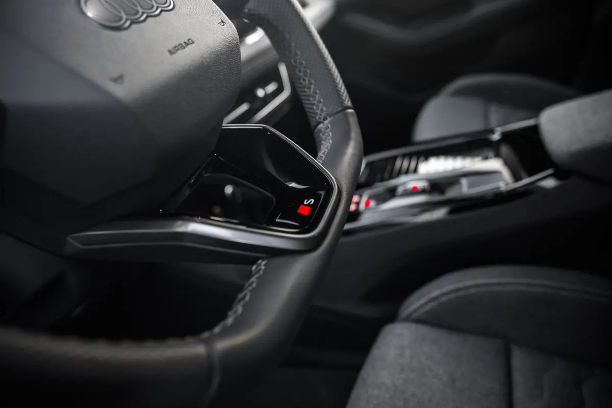 S edition | Audi smartphone interface | Comfortsleutel | Elektrisch instelbare voorstoelen