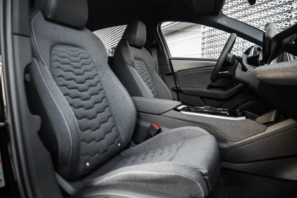 S edition | Audi smartphone interface | Comfortsleutel | Elektrisch instelbare voorstoelen