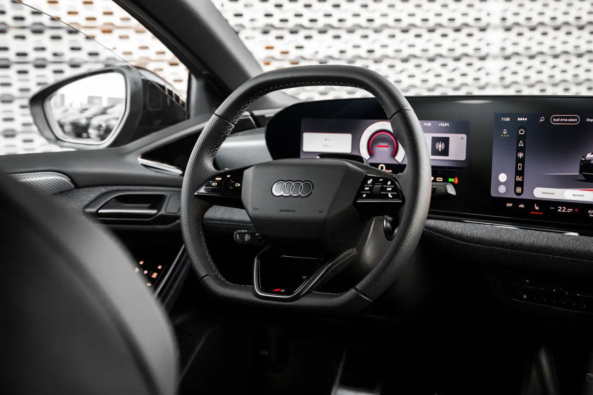 S edition | Audi smartphone interface | Comfortsleutel | Elektrisch instelbare voorstoelen